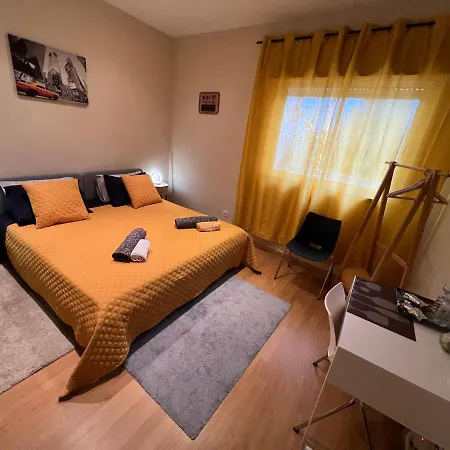 Paradise Camarate (Lisbon)