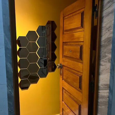 Paradise * Camarate (Lisbon)