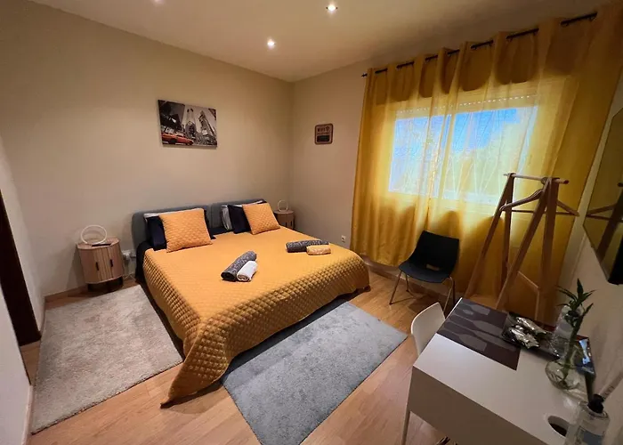 Privat bolig Paradise Camarate (Lisbon)